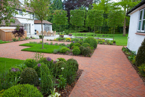 Choosing The Right Hard Landscaping: A Comprehensive Guide - Cgla