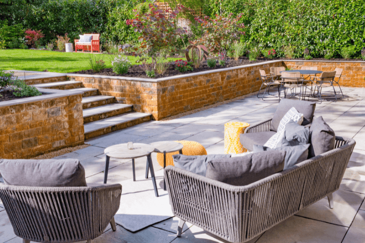 retaining wall and seating